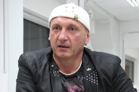 MIKI MEĆAVA DOBIO ĆERKU U 64. GODINI Mlađa partnerka mu rodila dete, krio je od svih, kolega potvrdio vest: "Čestitao sam mu"