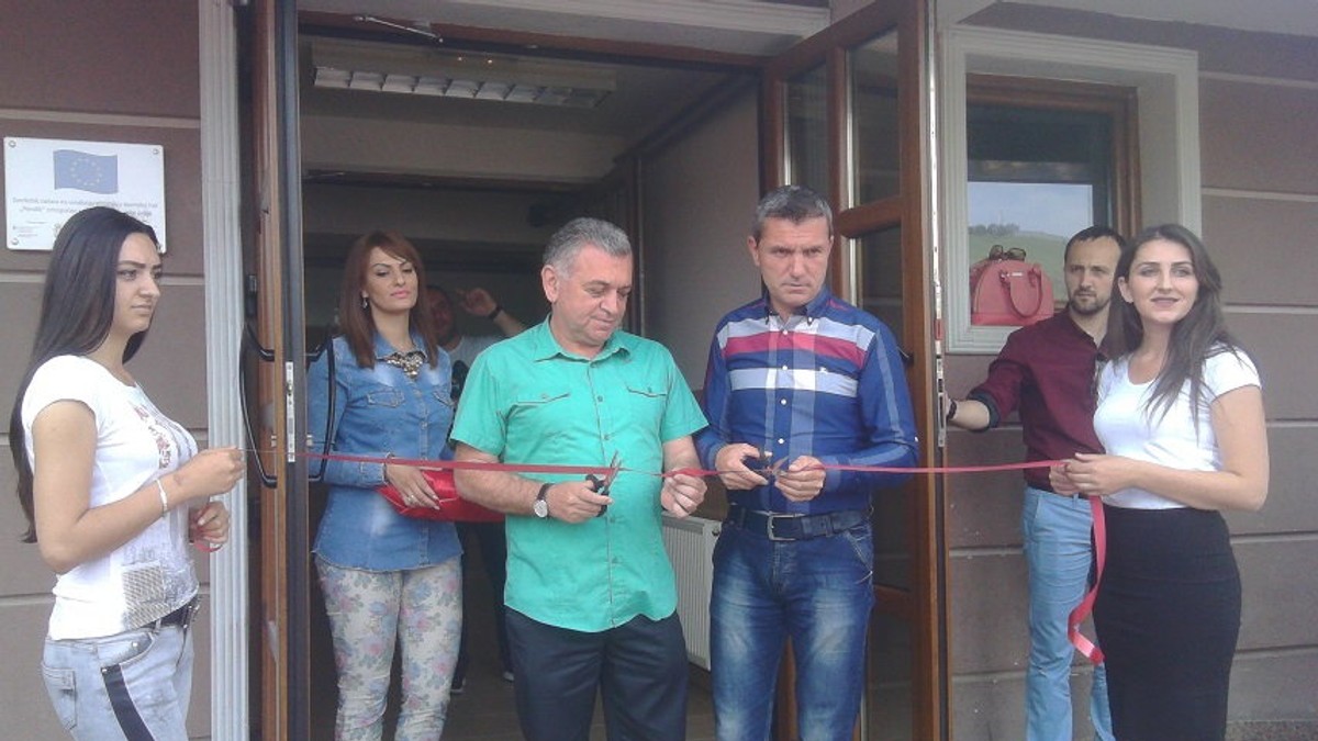 616712_novipazar02-umesto-verbicha-sajam-otvorio-rifat--redzzovich-foto-n.-koccovich