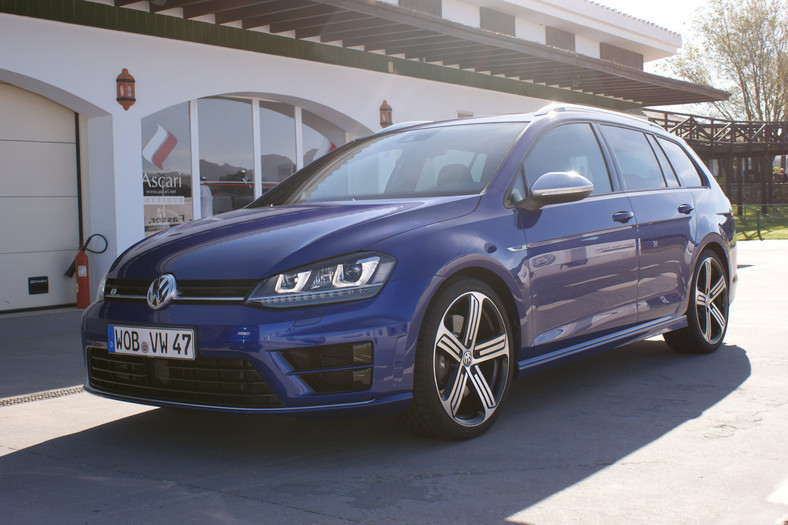 Volkswagen Golf R Variant