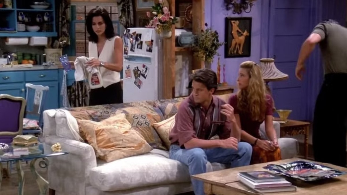 Kortni Koks glumila je u seriji "Prijatelji" Moniku, perfekcionistu u higijeni