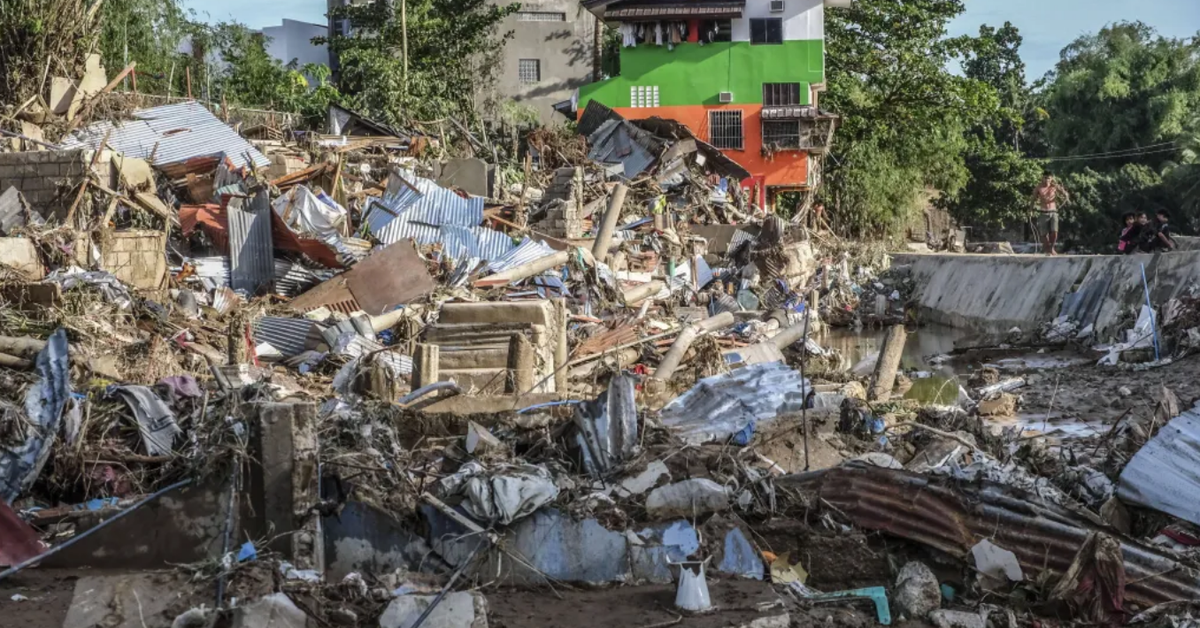 Stan wyjątkowy w Filipinach! Tajfun Kalmaegi spustoszył kraj. Setki ofiar i zaginionych