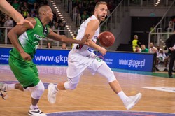 Ekstraklasa koszykarzy. Łukasz Koszarek: chcę grać dalej [WYWIAD]