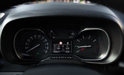 Nowa Toyota Proace City Verso i Van z gwarancją na milion km znikają w Polsce na pniu