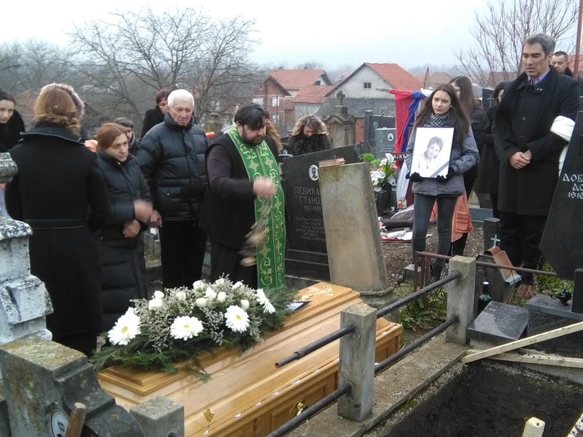 Sahrana Dragane Ćosić 