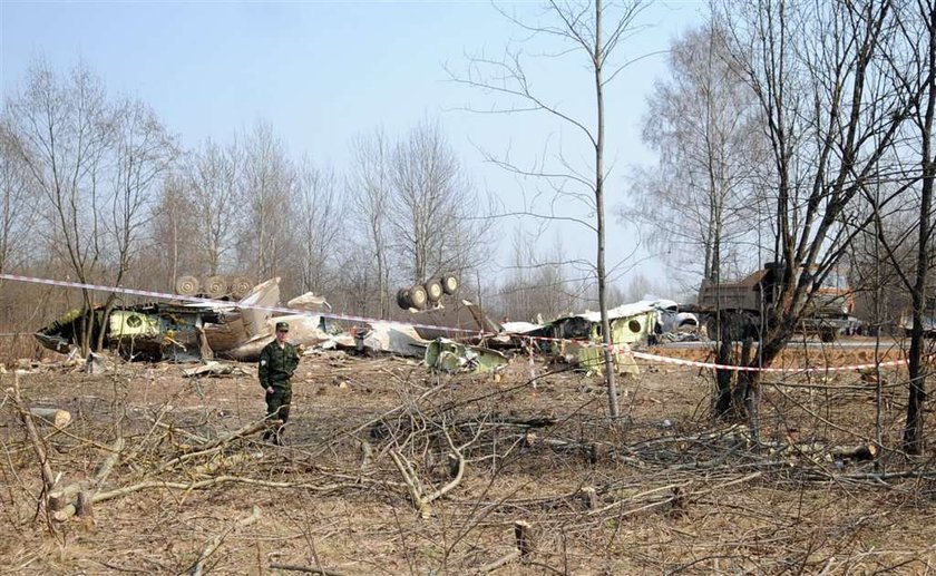 Tragedia w Smoleńsku. Nowe pytania i hipotezy