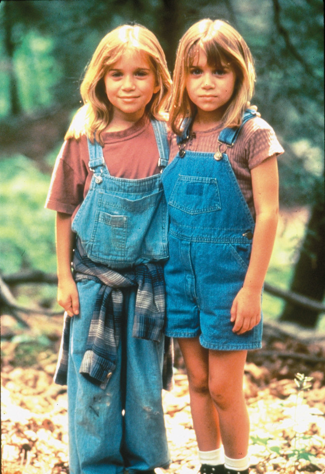 Mary-Kate i Ashley Olsen w 1996 roku