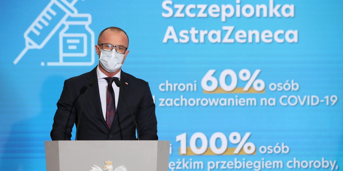 Koronawirus. Szczepienie nauczycieli szczepionką AstraZeneca