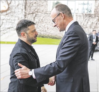 Zełenski po spotkaniach z wysłannikami USA: 'Pokój musi być godny'