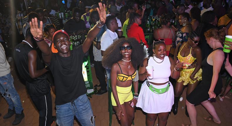 Jinja locals, along with party enthusiasts from far and wide, poured into the venue in multitudes, ready to let loose and dance the night away.