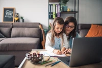 Korepetycjami rodzice chcą kupić dziecku łatwy start w życie. Zapominają o jednym