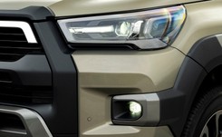 Wody Polskie ogłosiły gigantyczny przetarg na nowe samochody. Co tam robi Fiat 126p?