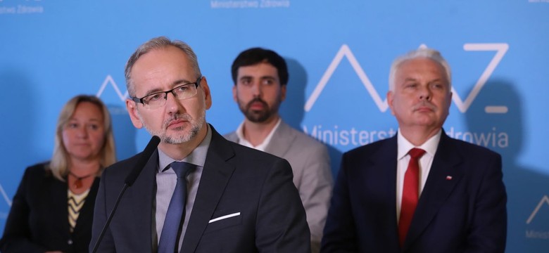 Strategia walki z Covid-19. Ministerstwo zdrowia po rozmowach z lekarzami ją zmodyfikuje