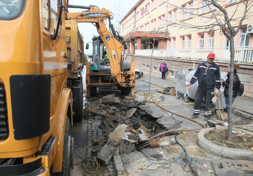 Kvar bi trebalo da bude saniran izmešu 18.00 i 20.00 sati