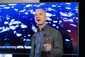 Jeff Bezos - odejście z funkcji CEO w Amazonie, wartość majątku