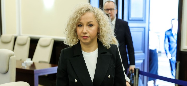 Społeczność LGBT w szkole. Ministra Kotula: Jest najbardziej narażona na dyskryminację