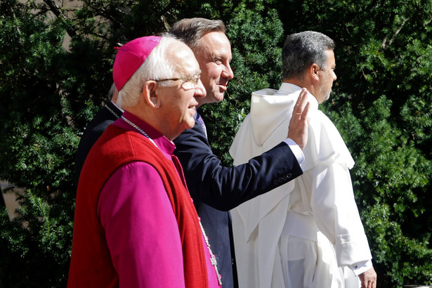 Prezydent RP Andrzej Duda oraz metropolita częstochowski abp Wacław Depo