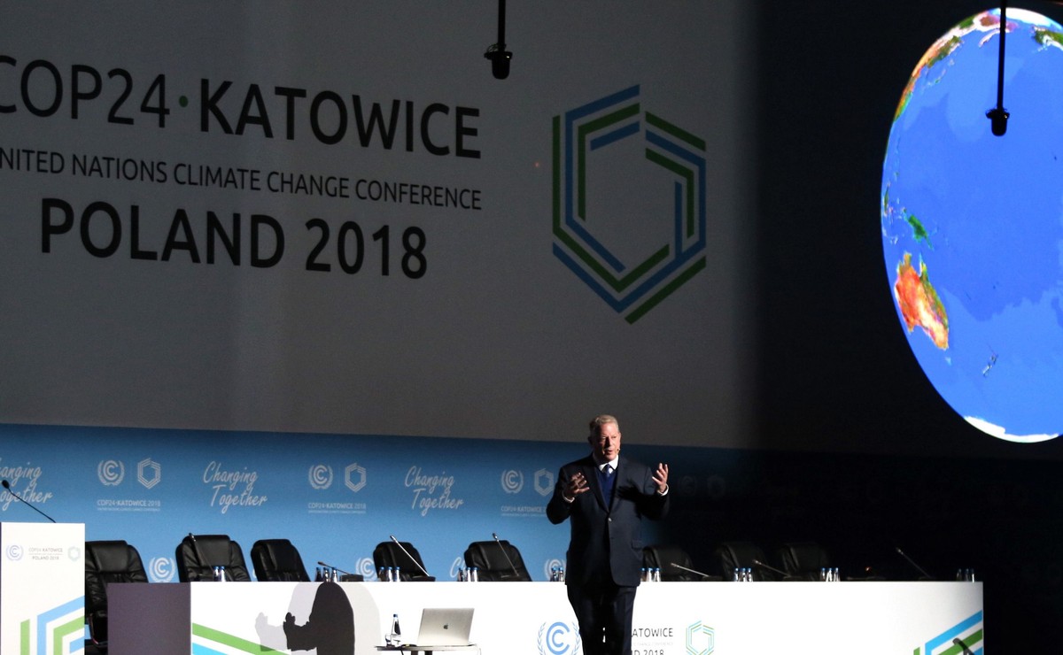 Uczestnicy COP24 targują się o pół stopnia Celsjusza i pieniądze na wsparcie ekologicznych działań w najbiedniejszych krajach