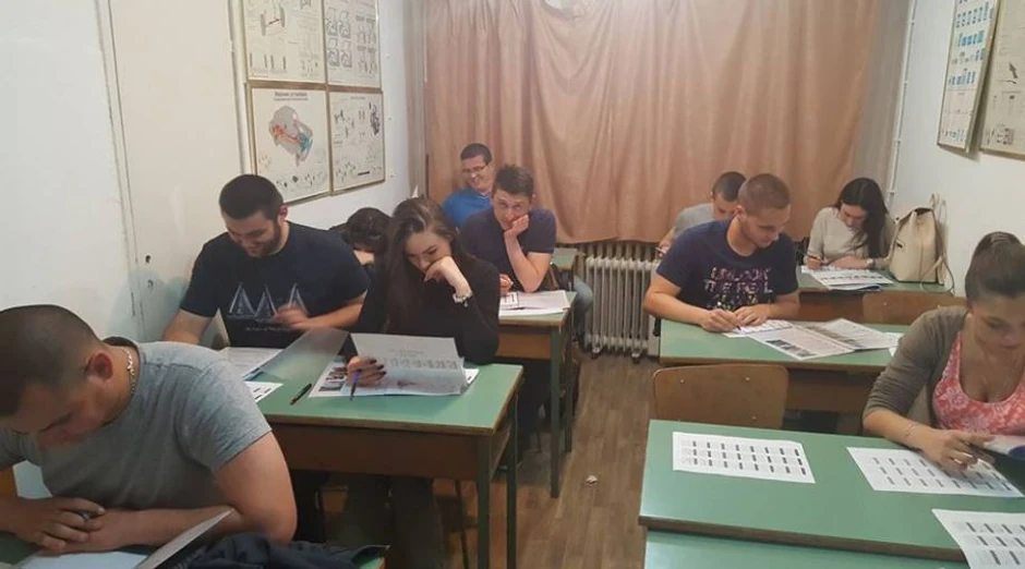 Polaganje teorijskog ispita u auto školi