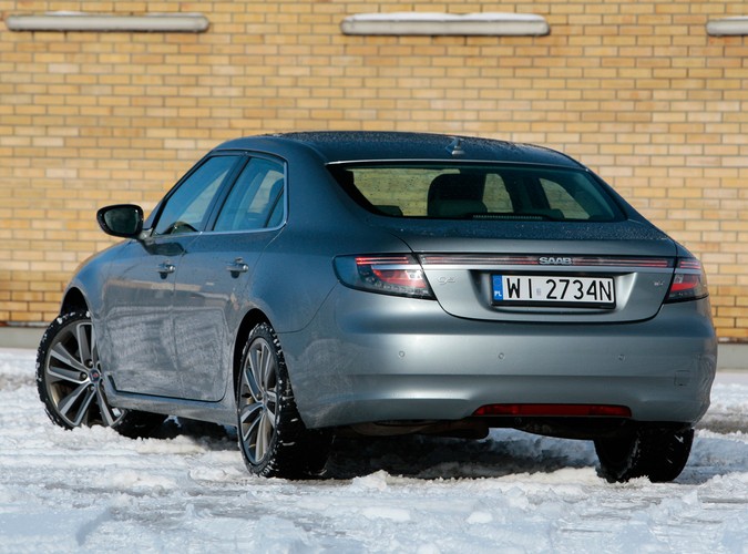 Oto najnowszy Saab 9-5 chwycił kierowców za serce. Tak, tak Polacy zamiast niemieckich gablot wybierają najnowszą limuzynę szwedzkiej marki. Wirus turbo z dnia na dzień atakuje nowe organizmy!