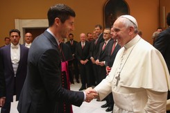 Papież Franciszek przyjął na audiencji Roberta Lewandowskiego