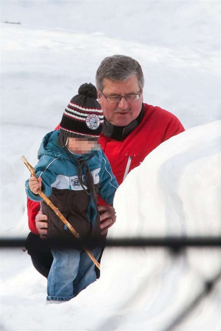 Staś Komorowski chce na sanki. Co na to dziadek? 