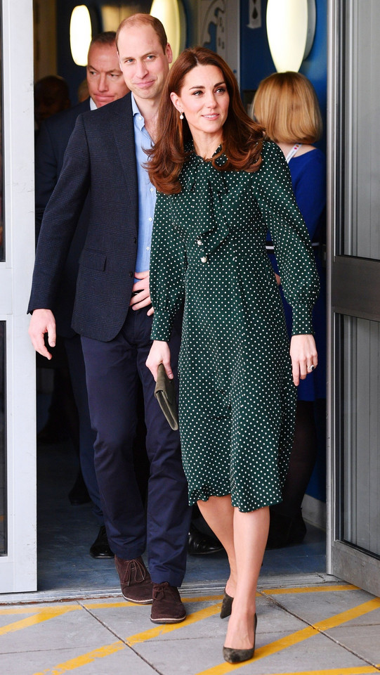 Kate Middleton w sukience w groszki