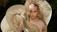 A párizsi haute couture divathét ismét bebizonyította, hogy a divat igenis művészet
