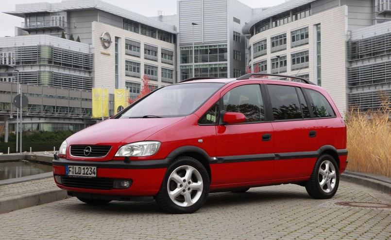 Opel zafira 2.2 DTI