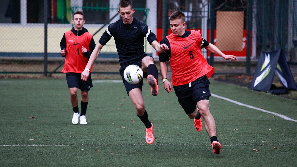 Nike Football League to nowa inicjatywa Nike i rozgrywek Playarena, skierowana do młodych piłkarskich talentów. Ligi dla zawodników w wieku 16-20 lat wystartowały już w ponad 130 miastach - o szansę na pokazanie się Pepowi Guardioli walczy 2500 młodych piłkarzy.