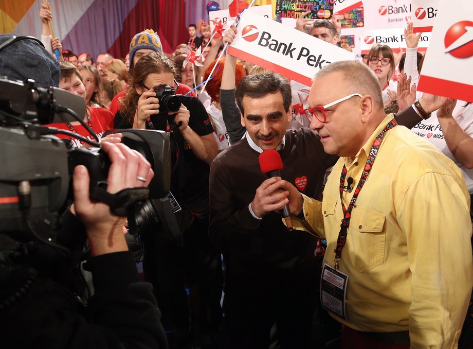 Prezes Pekao Luigi Lovaglio i Jerzy Owsiak na Finale WOŚP w 2015 roku