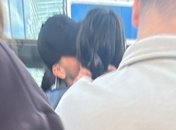 "MALI MOMAK OD VELIKOG SLAĐI" Ekskluzivne fotke Pavla Mensura i Jelisavete Orašanin kako se ljube