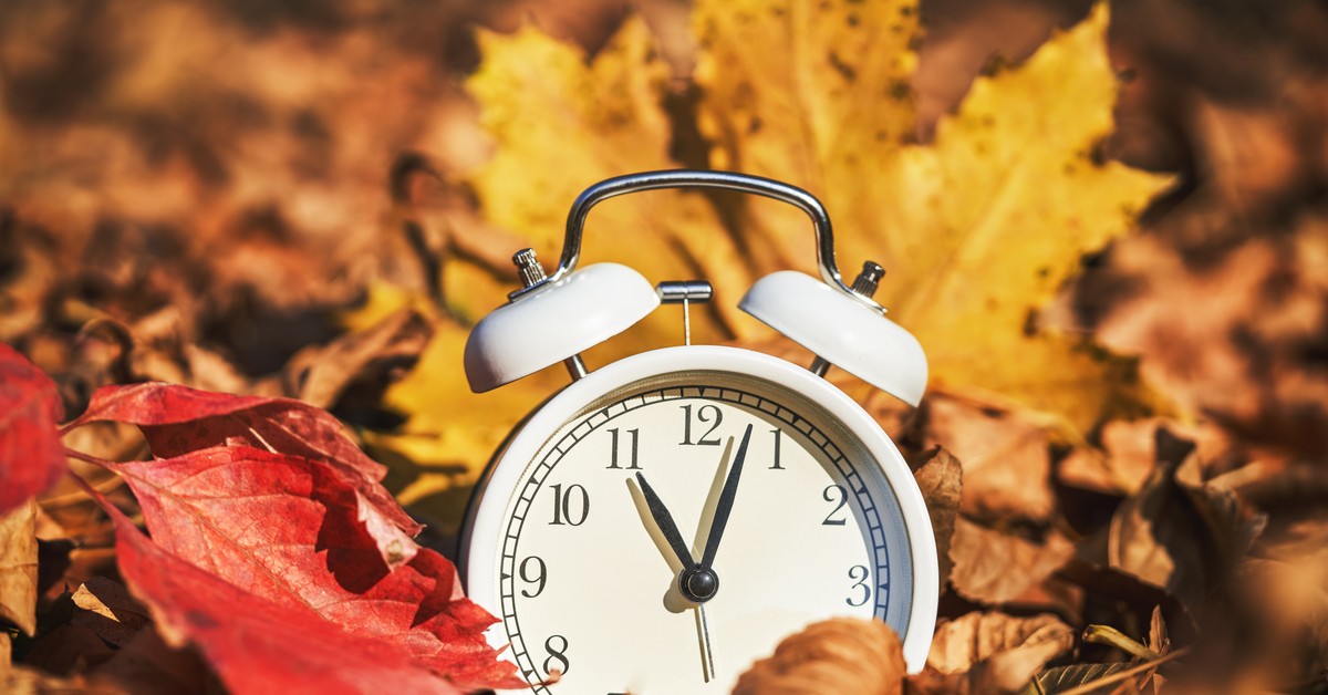 Zmiana czasu z letniego na zimowy już w weekend. Nocni pracownicy zarobią więcej