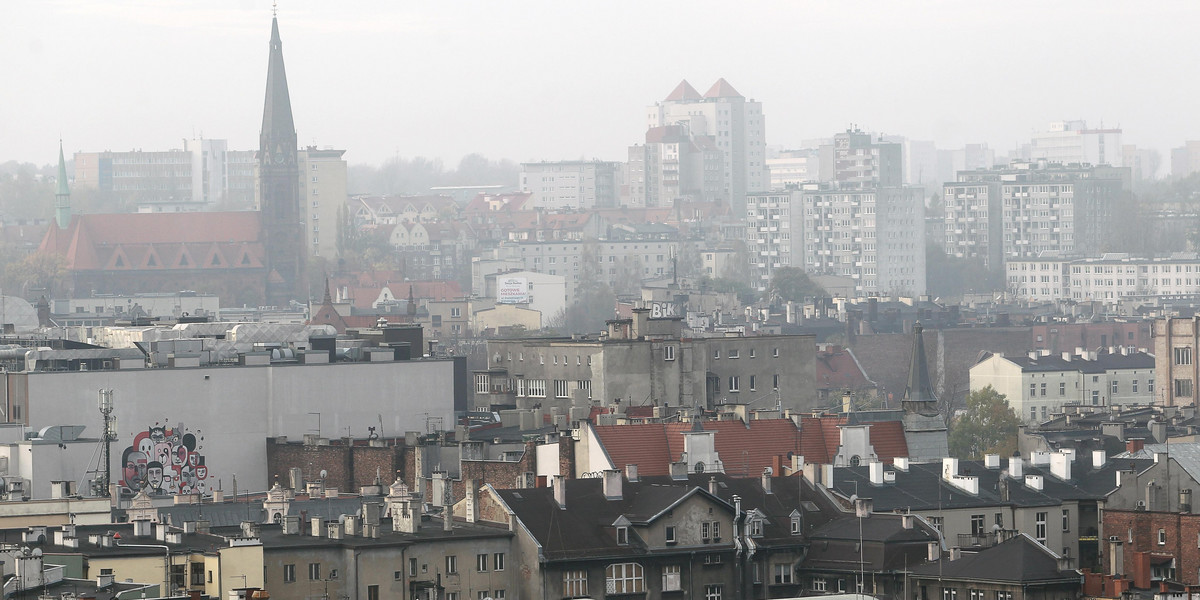 Katowice. Radni Koalicji Obywatelskiej chcą zwiększyć nakłady na walkę ze smogiem 