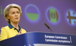 Ukraina i Mołdawia z pozytywną opinią KE ws. statusu kandydata do UE. Na Gruzję jeszcze "za wcześnie"