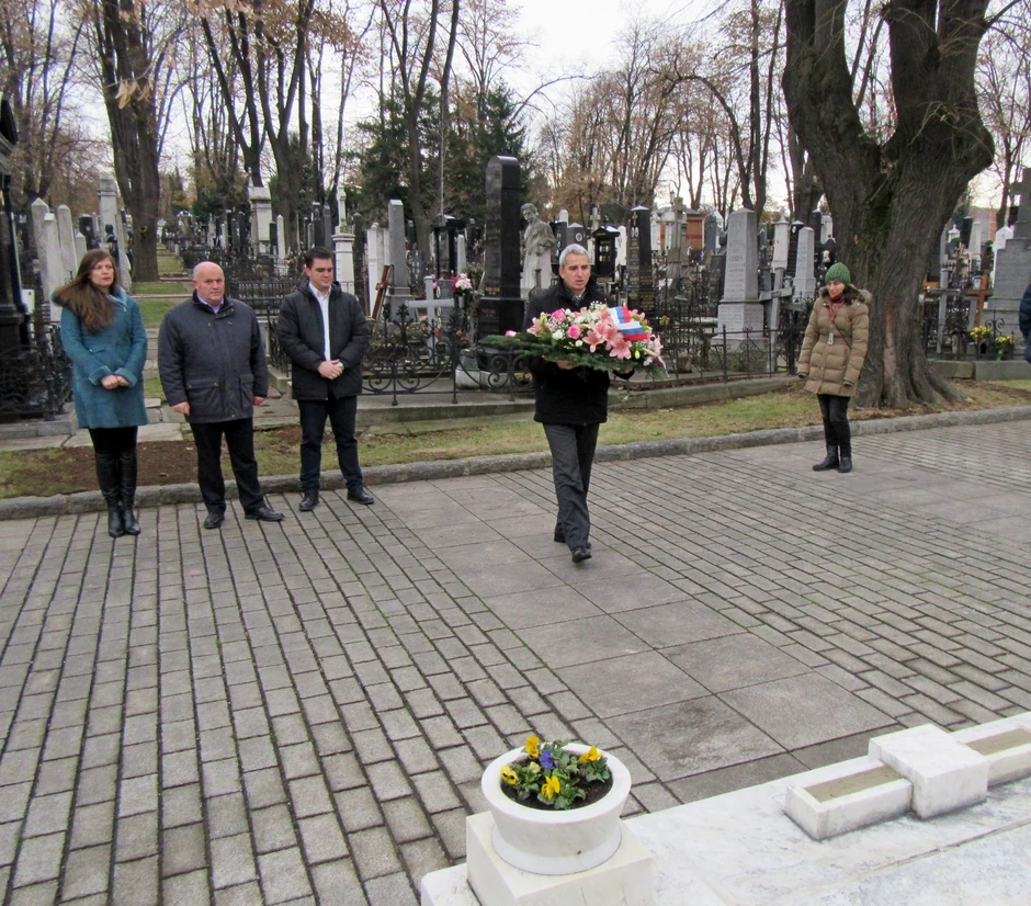 Andreja Mladenović: Sećamo se Nikole Pašića i poštujemo sve ono što je rezultat njegove politike