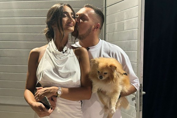 Gastoz na luks imanju sa pogledom na more BEZ ANĐELE: Evo kako proslavlja 1. maj, svi se pitaju jedno