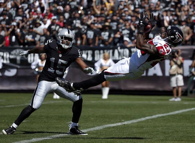 Tu 'trup' ściele się gęsto. Futbol amerykański to nie jest sport dla 'mięczaków'