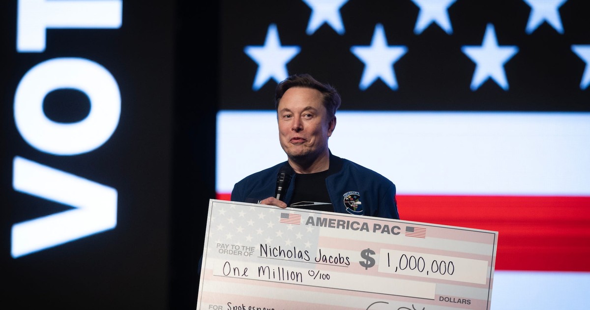 Elon Musk says his $1 million giveaways are mainly about grabbing your ...