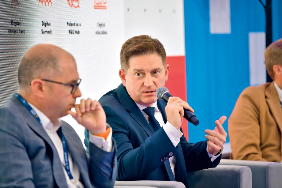 Radosław Kowalski (KPMG) i Aleksander Kutela (RASP) dyskutowali o tym, czy Polska może stać się liderem w dziedzinie cyfryzacji.