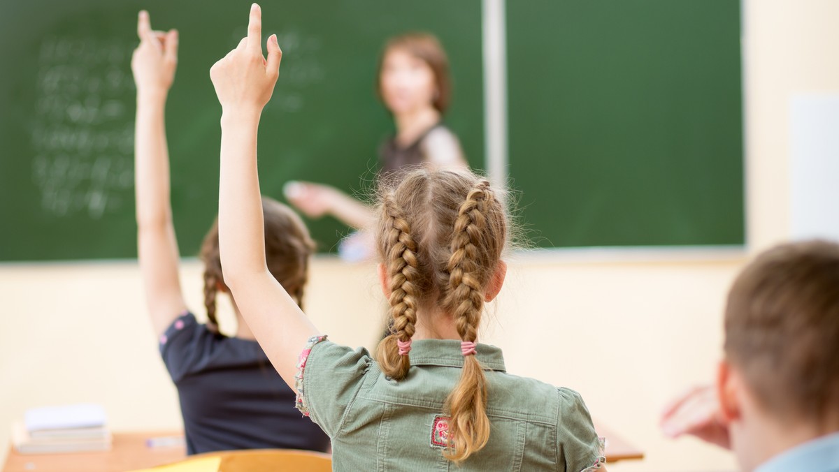 Strajk nauczycieli. Zambrów: nauczyciele z liceum przerwali strajk