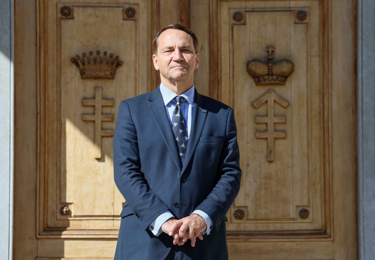 Radosław Sikorski zapowiada solidarność z Estonią. NATO reaguje na rosyjskie prowokacje