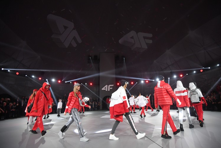 Pokaz kolekcji olimpijskiej marki 4F dla polskich sportowców, uczestników XXIII Zimowych Igrzysk Olimpijskich
