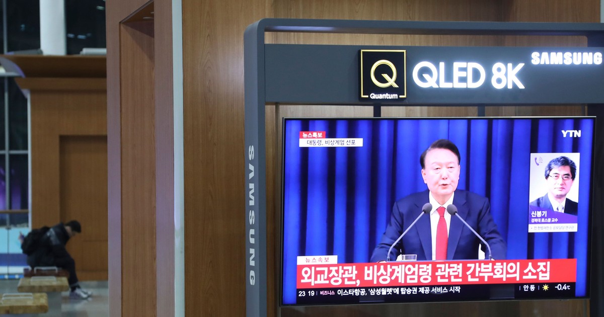 Bocsánatot kért Dél-Korea elnöke a bevezetett hadiállapot miatt