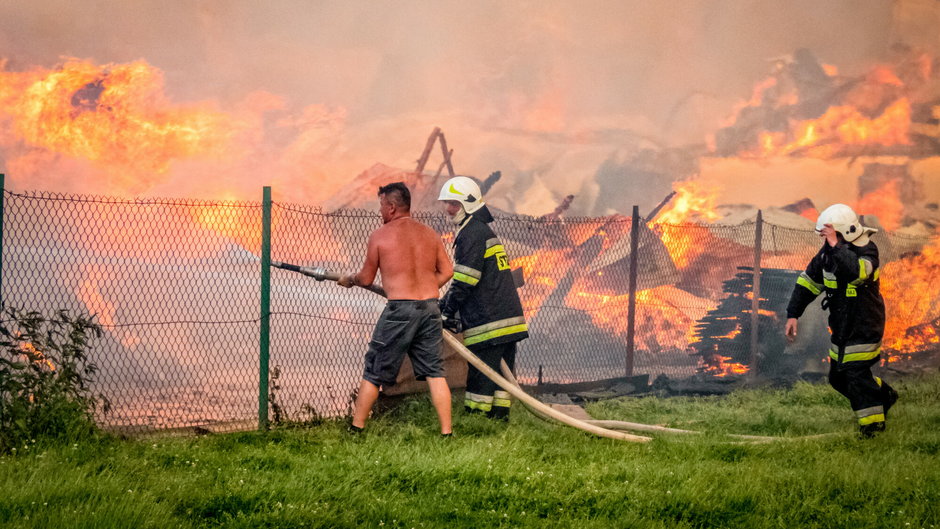 Pożar we wsi Nowa Biała