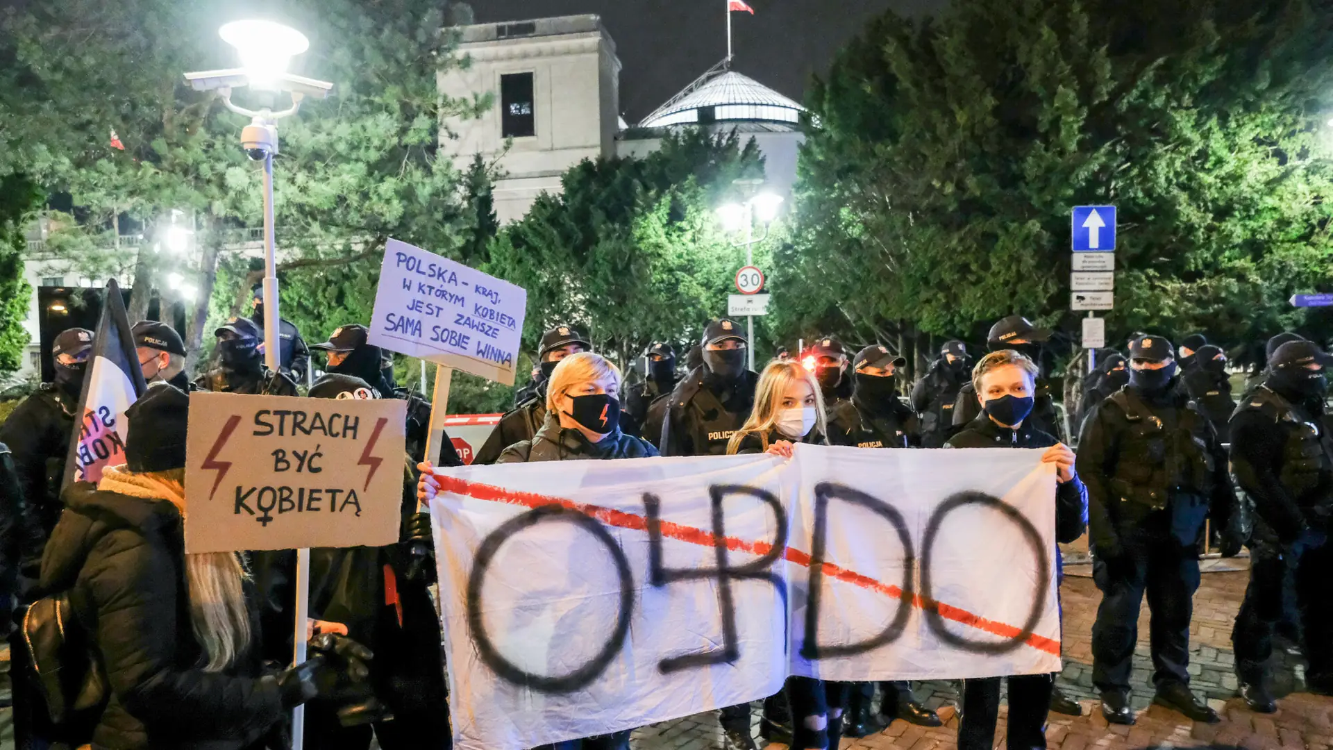 Debata nad projektem "Tak dla rodziny, nie dla gender". Trwa ofensywa Ordo Iuris