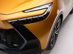 Nowa Toyota już na rynku! Oto ceny i nowatorska hybryda 2.0