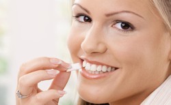 Eksperci: Bezcukrowa guma jako konieczny element pielęgnacji jamy ustnej