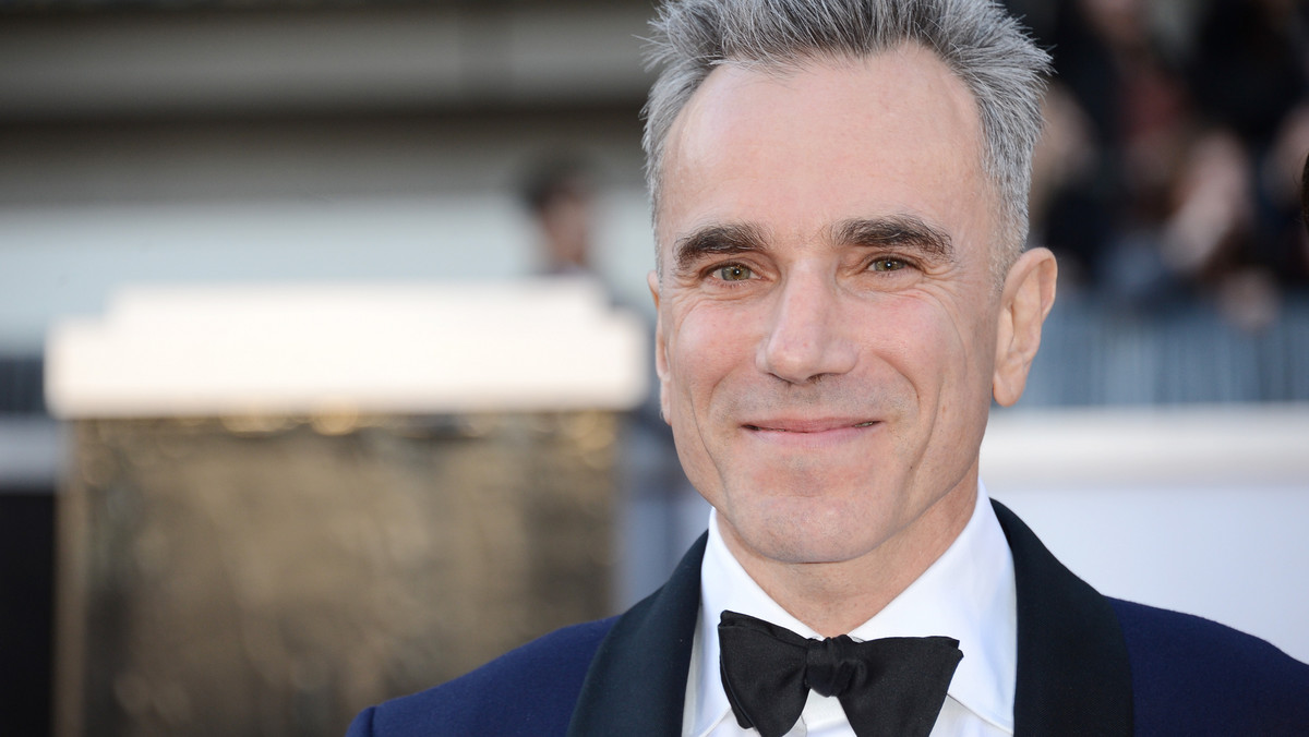 Daniel Day-Lewis udzielił szczerego wywiadu dla "W Magazine", w którym dokładnie wyjaśnił powody rezygnacji z aktorstwa. Day-Lewis nie ukrywa, że nie ma planu na przyszłość, a potrzeba zakończenia kariery zaczęła w nim kiełkować jakiś czas temu.