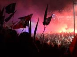 Marsz Niepodległości: Prokuratura podejmie decyzję o ściganiu za rasistowskie transparenty