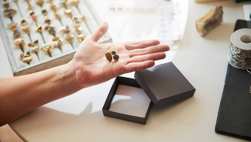 Beliebte Schmuck-Ringe bis 100 Euro im Vergleich